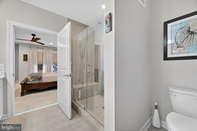 $620,000 | 21630 Hawksbill High Circle, Unit 204, Sterling, VA 20164