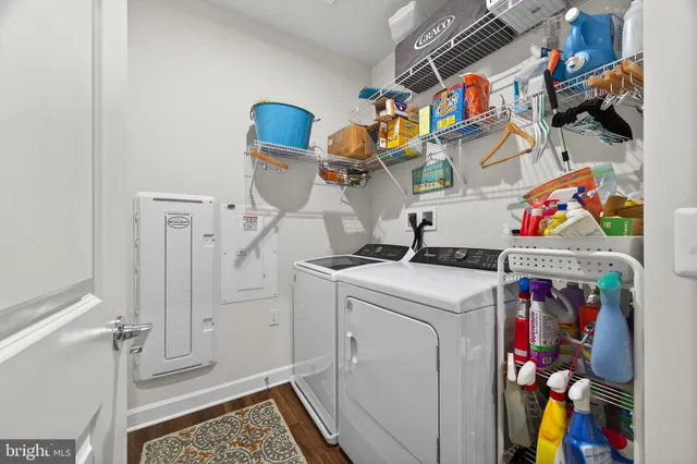 $620,000 | 21630 Hawksbill High Circle, Unit 204, Sterling, VA 20164