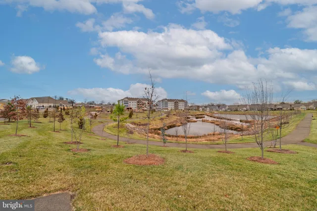 $620,000 | 21630 Hawksbill High Circle, Unit 204, Sterling, VA 20164