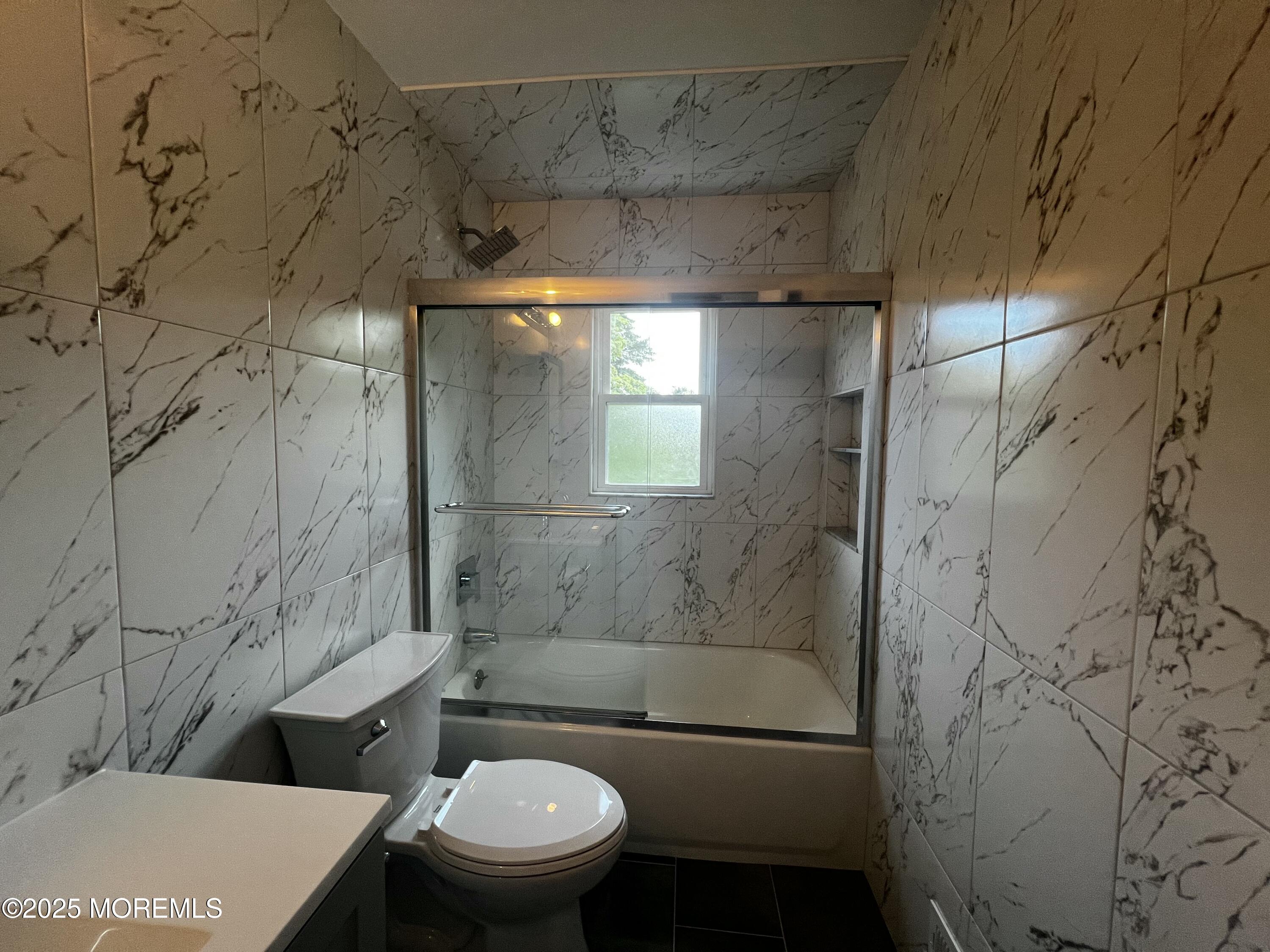 316 Spring Street, Unit UPPR Red Bank, NJ 07701 - Photo 7 of 12 IMG_0064