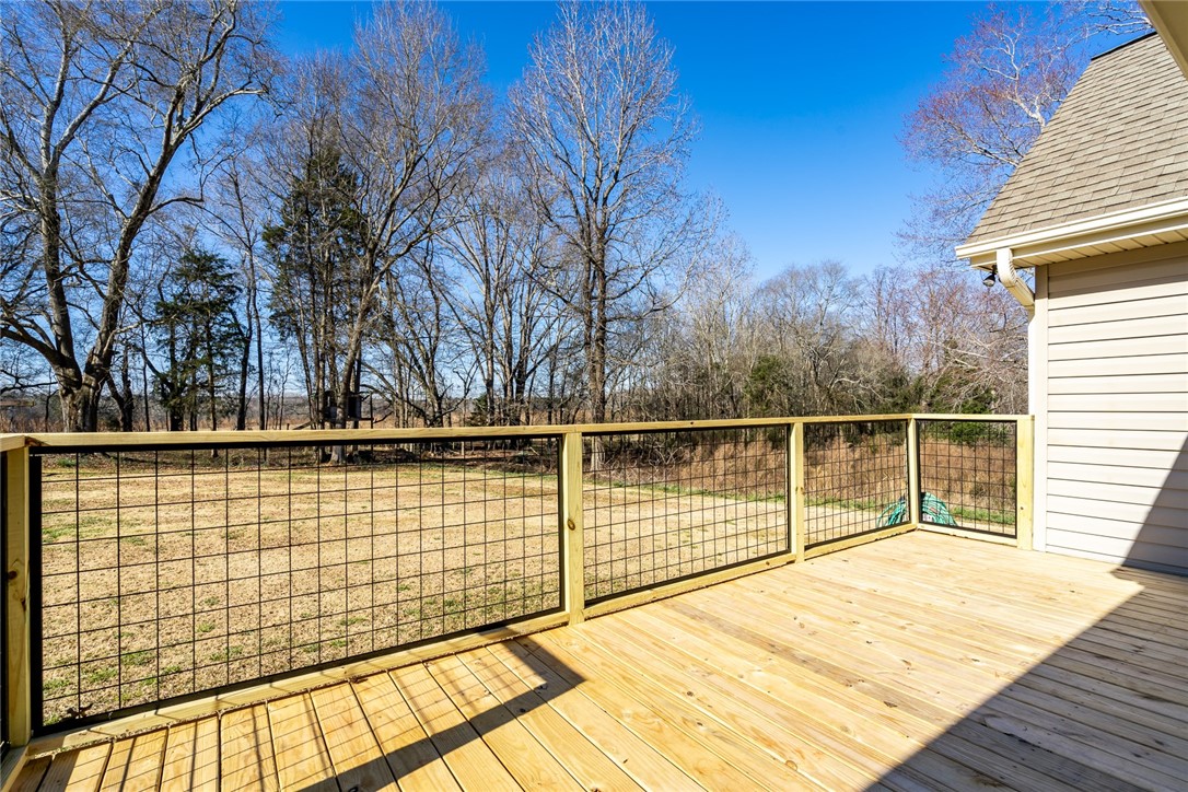 123 Boxwood Lane Anderson, SC 29621 - Photo 20 of 34 Gallery Image 20