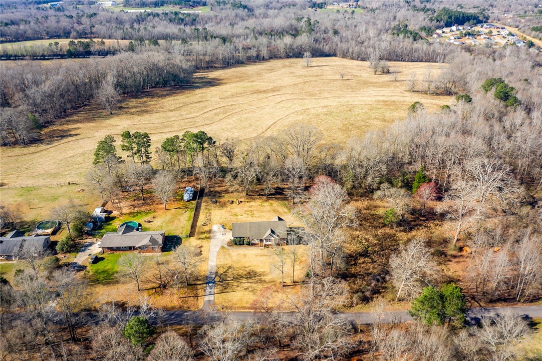 123 Boxwood Lane Anderson, SC 29621 - Photo 28 of 34 Gallery Image 28