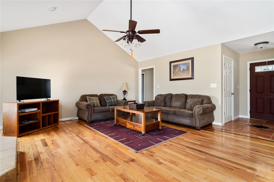 123 Boxwood Lane Anderson, SC 29621 - Photo 3 of 34 Gallery Image 3