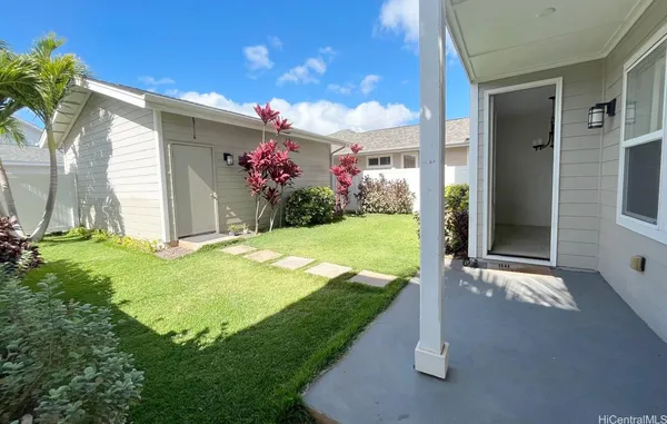 $4,400 | 91-1243 Kaikohola Street, Unit D93, Ewa Beach, HI 96706