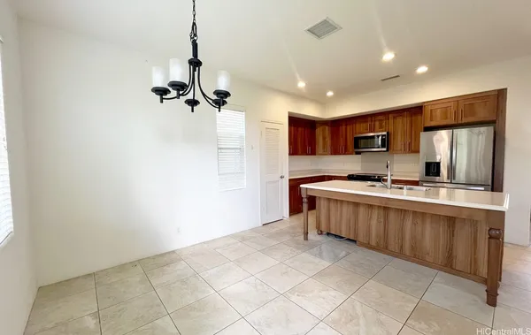 $4,400 | 91-1243 Kaikohola Street, Unit D93, Ewa Beach, HI 96706