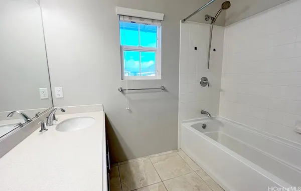 $4,400 | 91-1243 Kaikohola Street, Unit D93, Ewa Beach, HI 96706