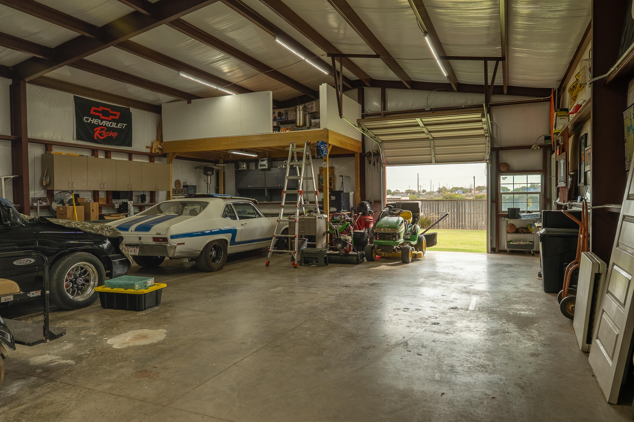 2102 Mesa Road Lubbock, TX 79403 - Photo 47 of 48 DSC04988-HDR