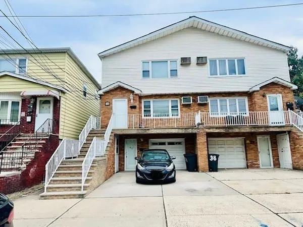 $2,800 | 40 Prospect Avenue, Unit 1, Bayonne, NJ 07002