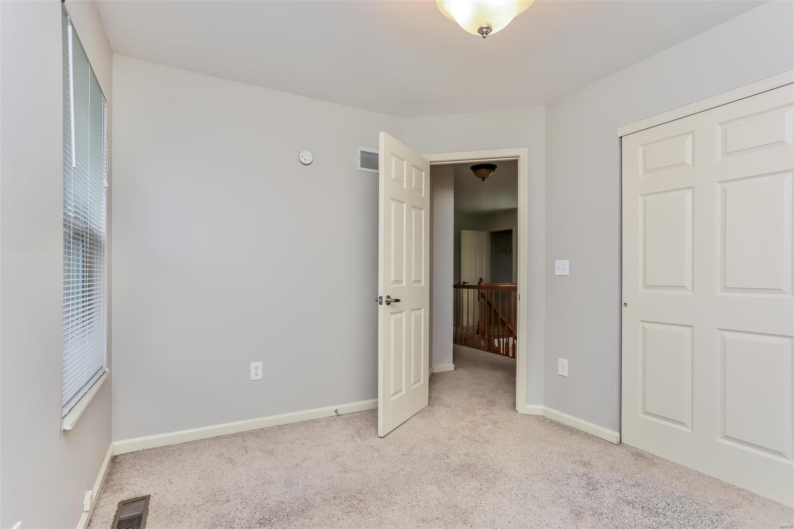 437 Schwarz Road O'Fallon, IL 62269 - Photo 9 of 16 Gallery Image 9