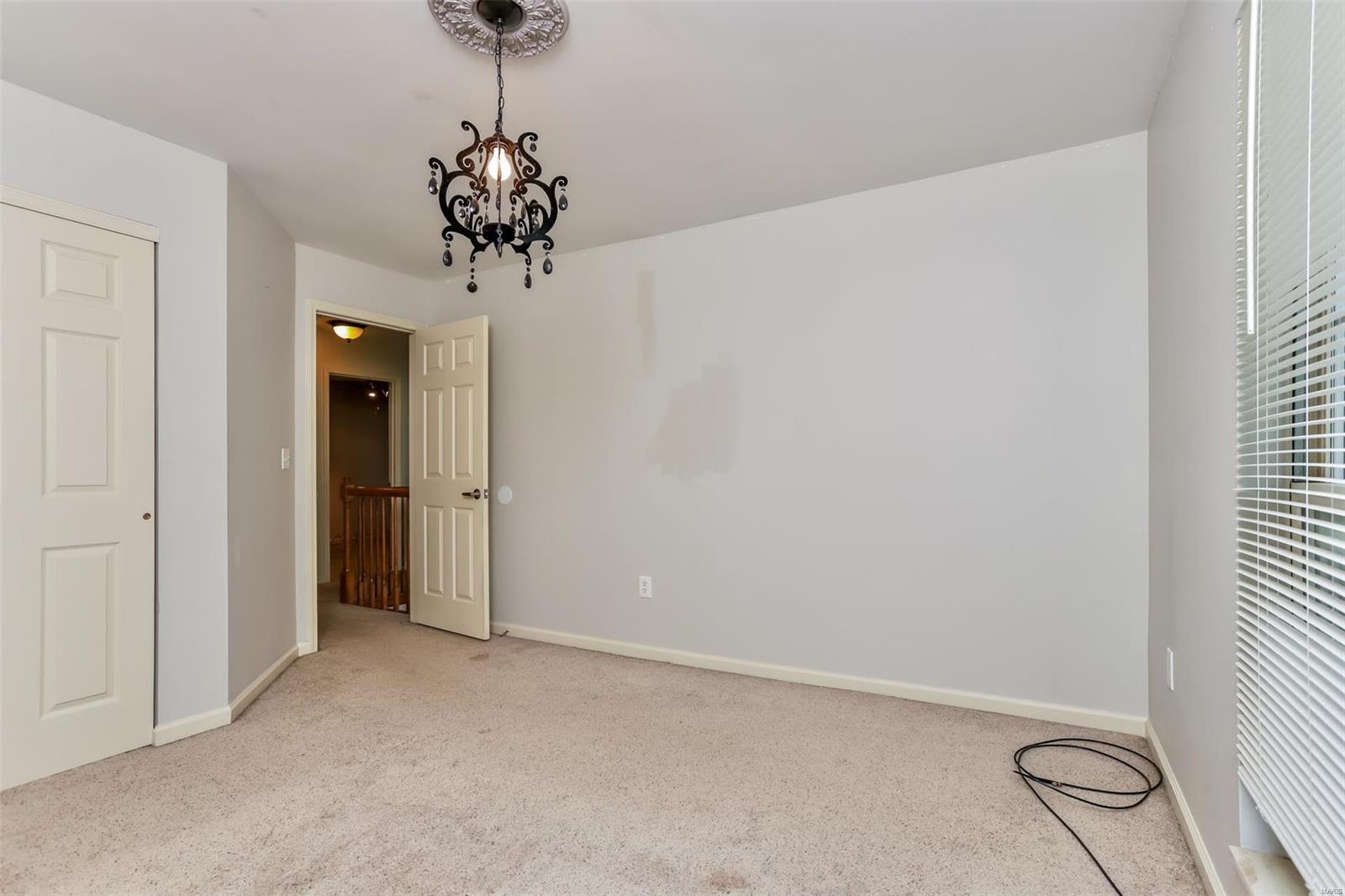437 Schwarz Road O'Fallon, IL 62269 - Photo 10 of 16 Gallery Image 10