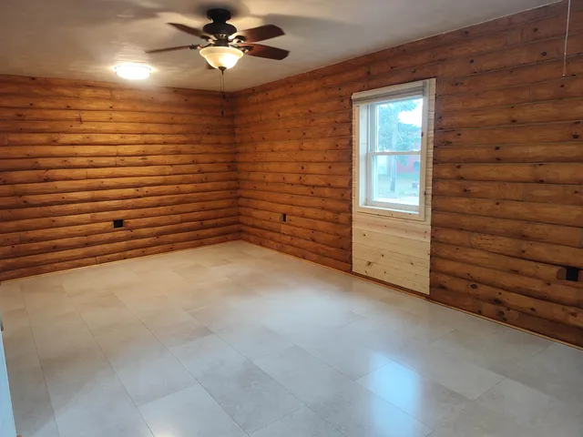 $269,900 | 405 Airport Road, Boscobel, WI 53805