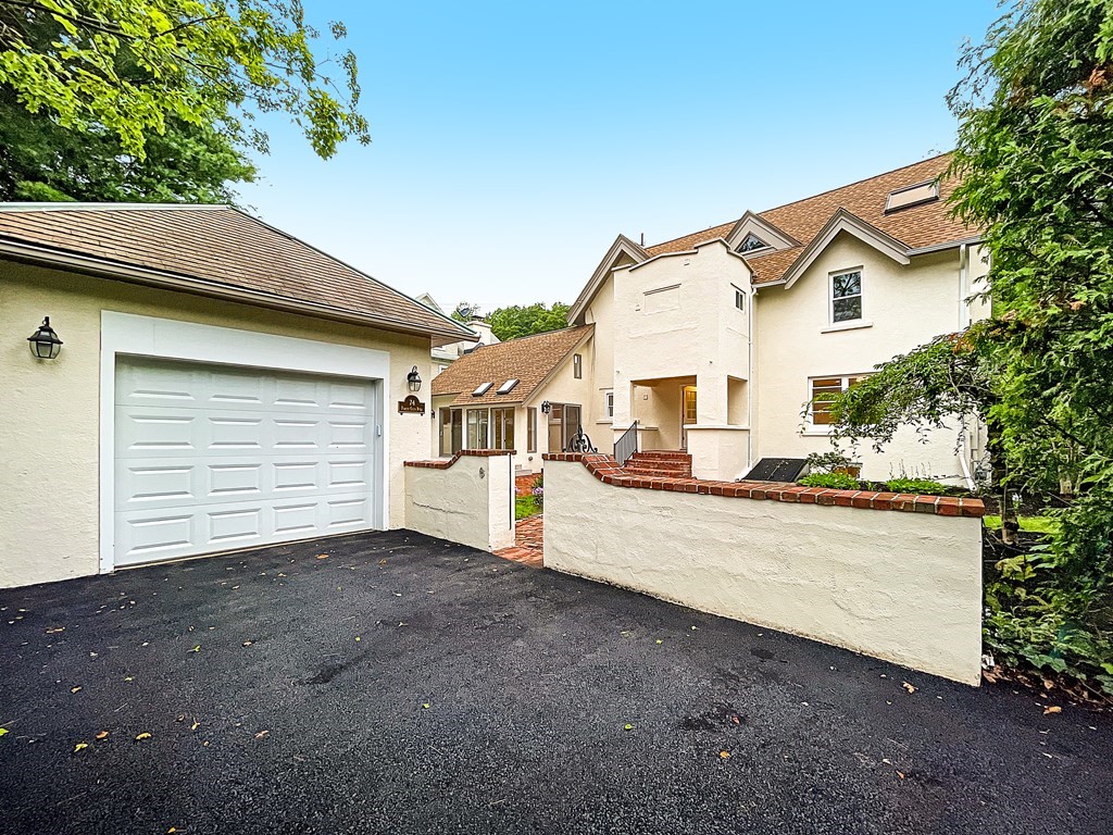 74 Forest Glen Road Longmeadow, MA 01106 - Photo 7 of 41 Gallery Image 7