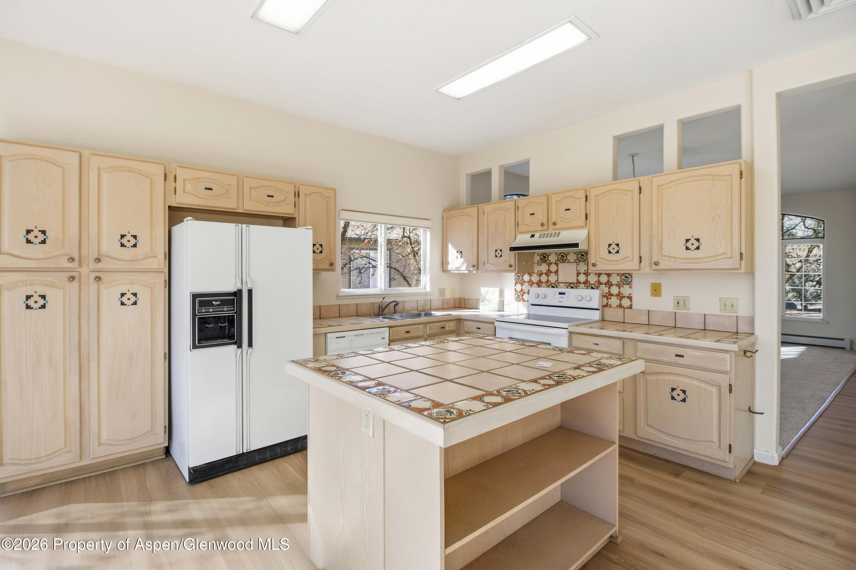 62 Limberpine Circle Parachute, CO 81635 - Photo 5 of 28 6