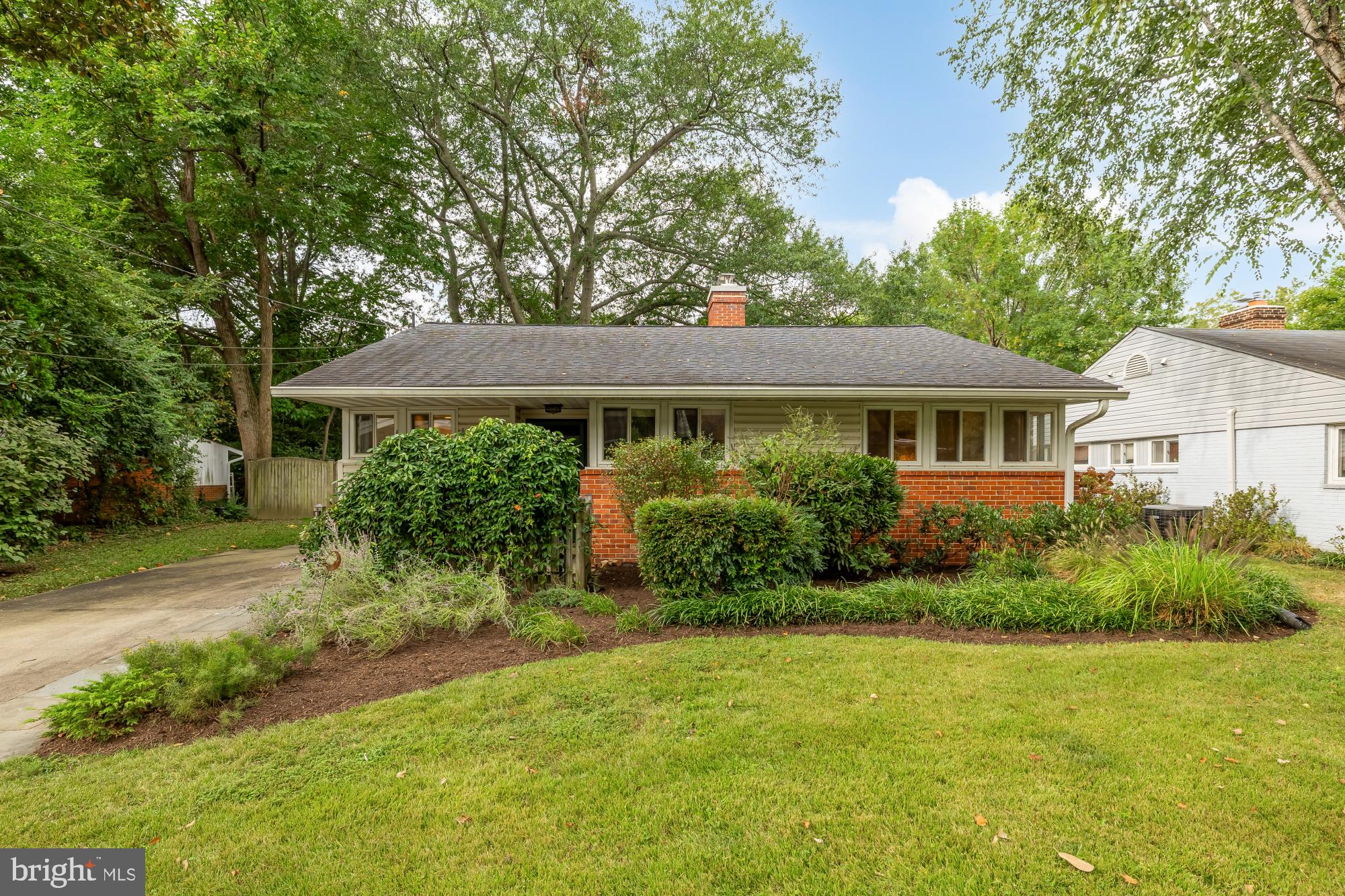 4806 Edgefield Road Bethesda, MD 20814 - Photo 1 of 45 Gallery Image 1