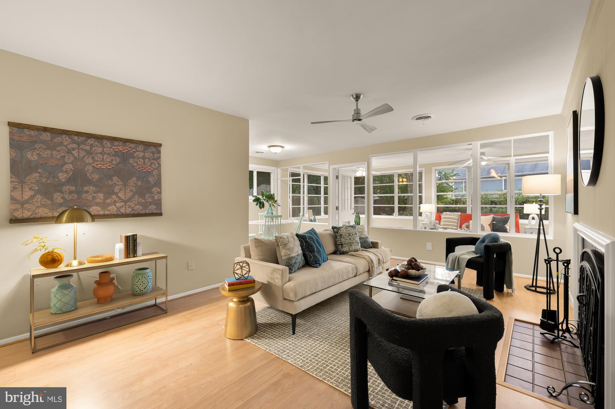 4806 Edgefield Road Bethesda, MD 20814 - Photo 7 of 45 Gallery Image 7