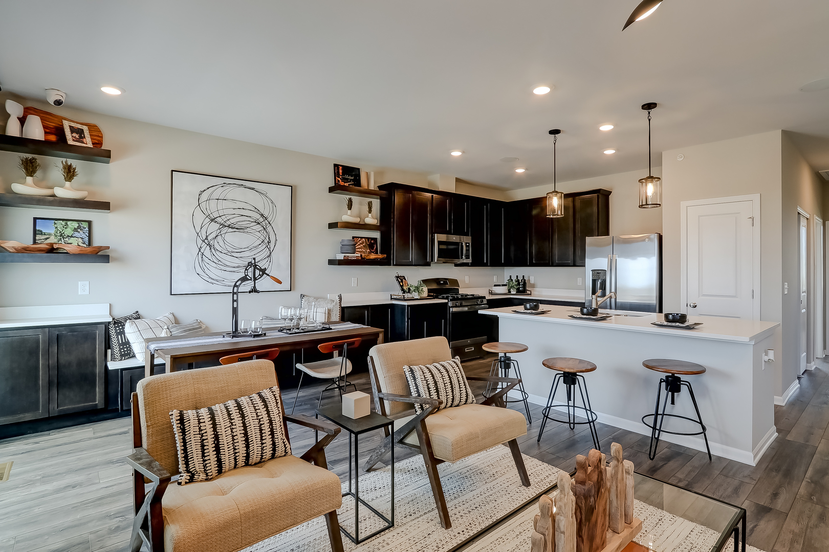 504 Comstock Road South Elgin, IL 60177 - Photo 8 of 28 Gallery Image 8