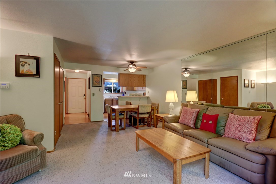 18910 Bothell Everett Highway, Unit G2 Bothell, WA 98012 - Photo 3 of 18 Gallery Image 3