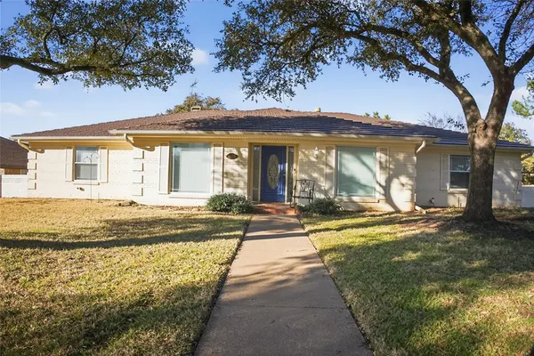 $3,300 | 6425 Heidelburg Court, North Richland Hills, TX 76180