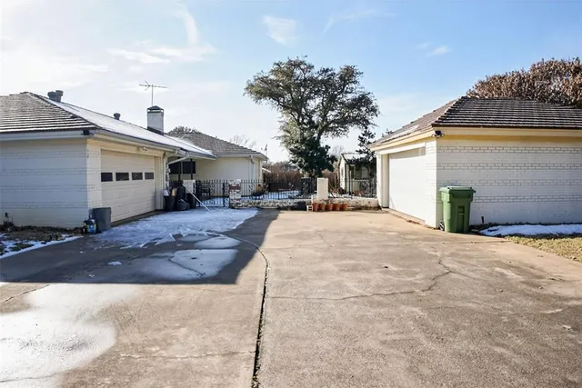 $3,700 | 6425 Heidelburg Court, North Richland Hills, TX 76180