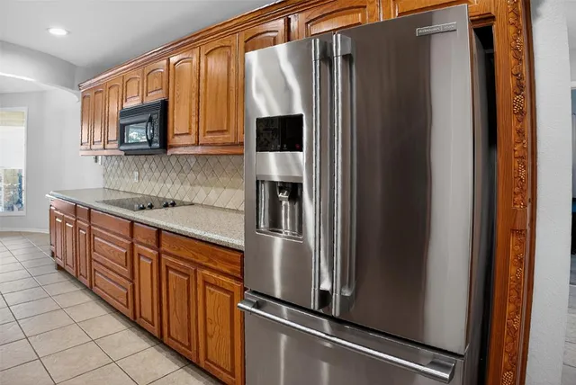 $3,700 | 6425 Heidelburg Court, North Richland Hills, TX 76180