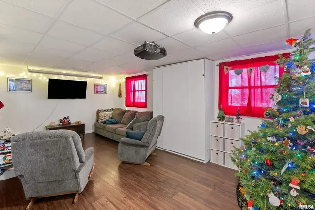 $185,000 | 14891 East 900th Street, Osco, IL 61274