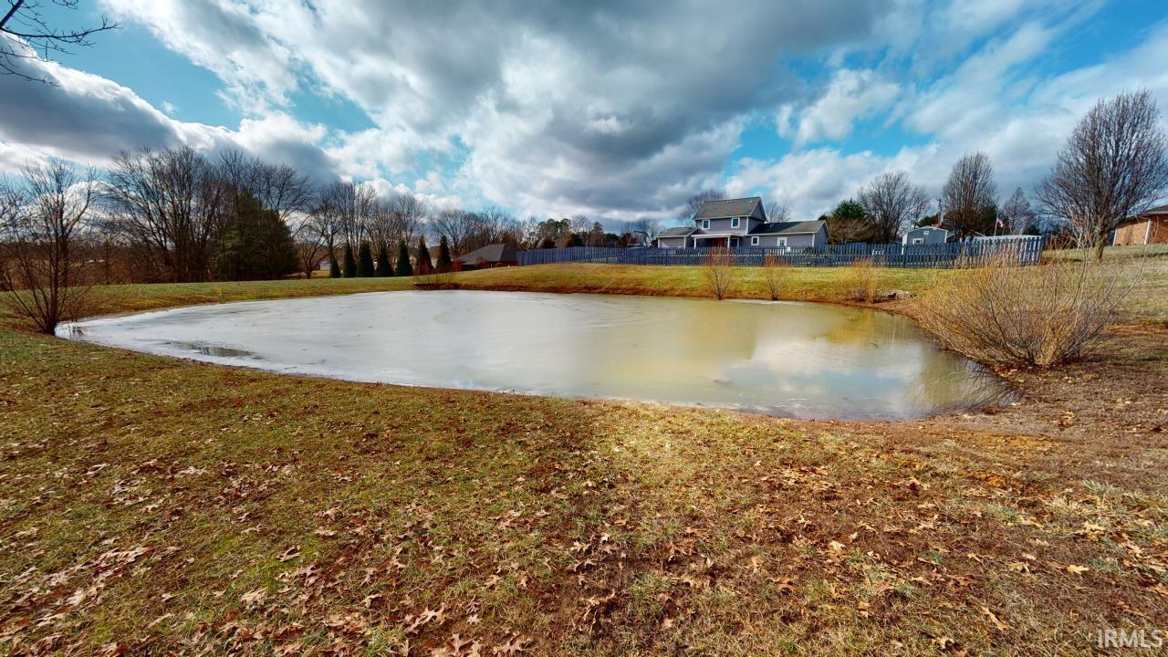 340 South Truman Road Jasper, IN 47546 - Photo 5 of 35 Gallery Image 5