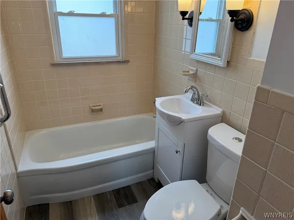 $249,900 | 364 Cleveland Drive, Tonawanda, NY 14223