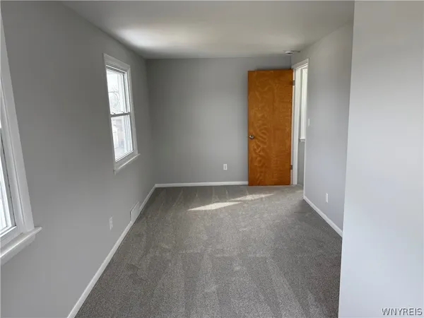 $249,900 | 364 Cleveland Drive, Tonawanda, NY 14223