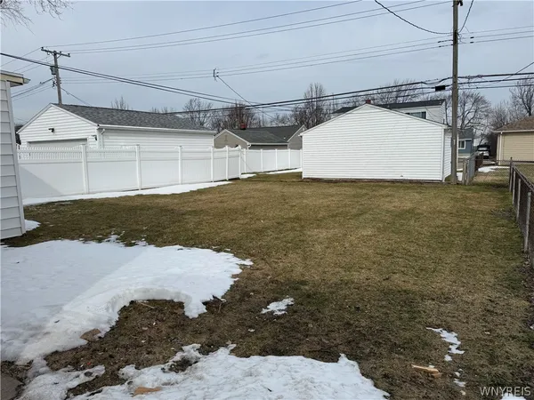 $249,900 | 364 Cleveland Drive, Tonawanda, NY 14223