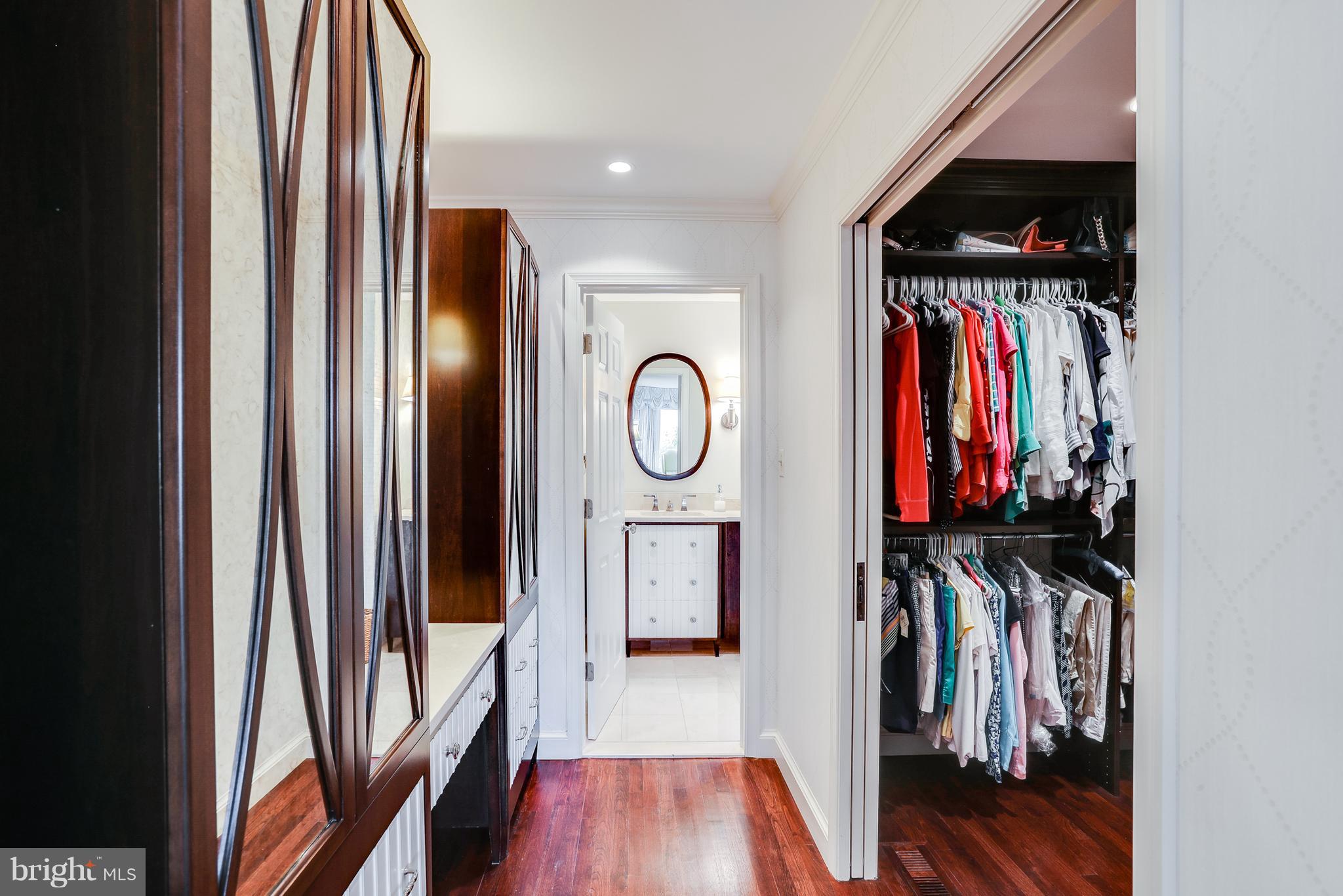 5138 Mountain Road Pasadena, MD 21122 - Photo 22 of 43 Amazing Master Bath and Custom Closet