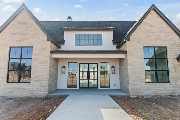 $600,000 | 223 Private Road, Seminole, TX 79360