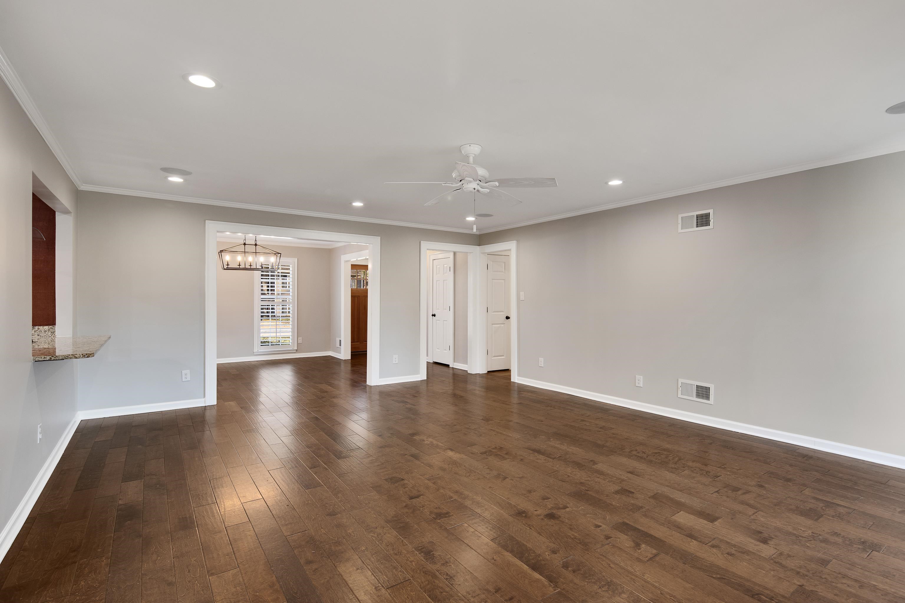 209 East Powell Road Collierville, TN 38017 - Photo 13 of 33 Gallery Image 13