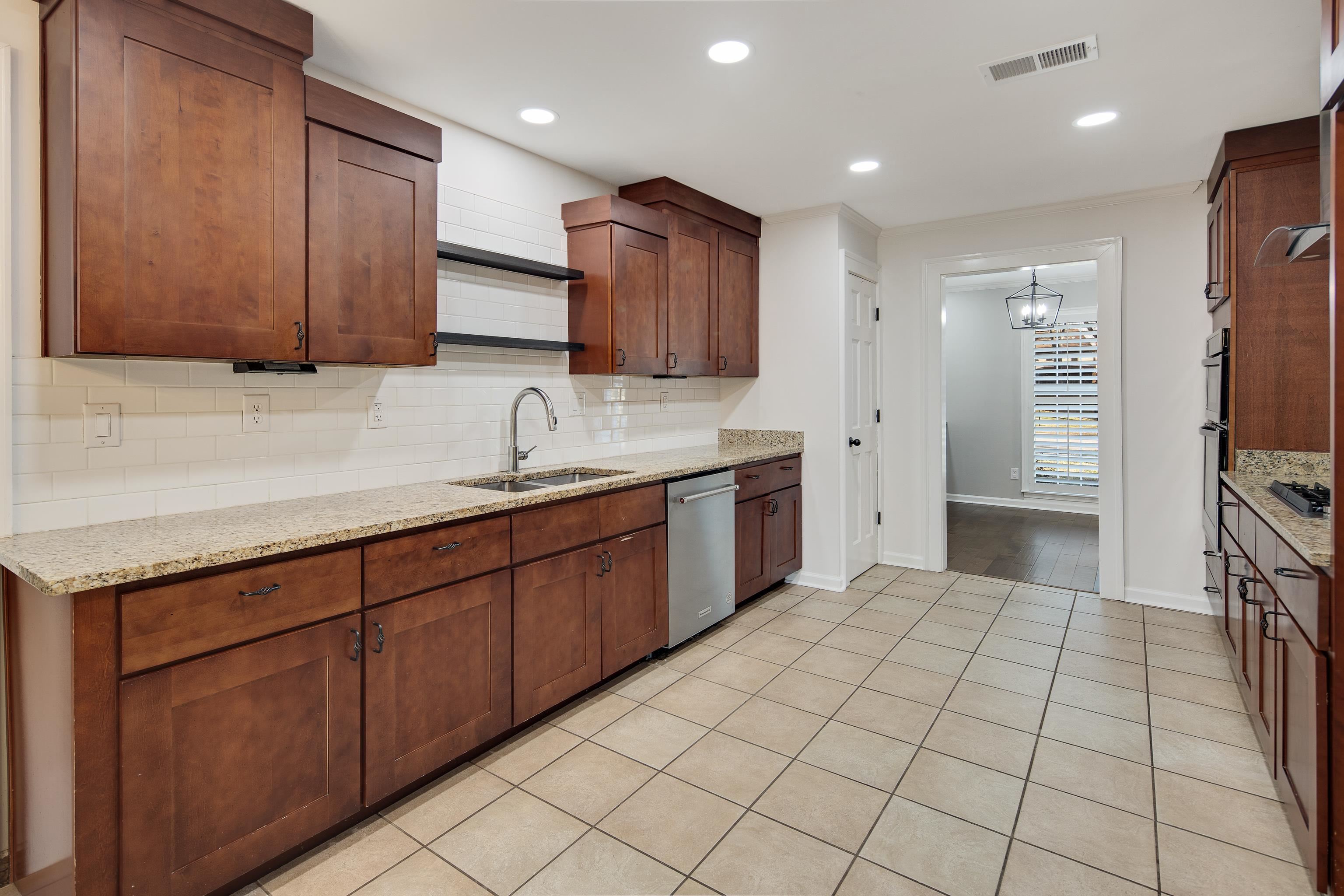 209 East Powell Road Collierville, TN 38017 - Photo 15 of 33 Gallery Image 15