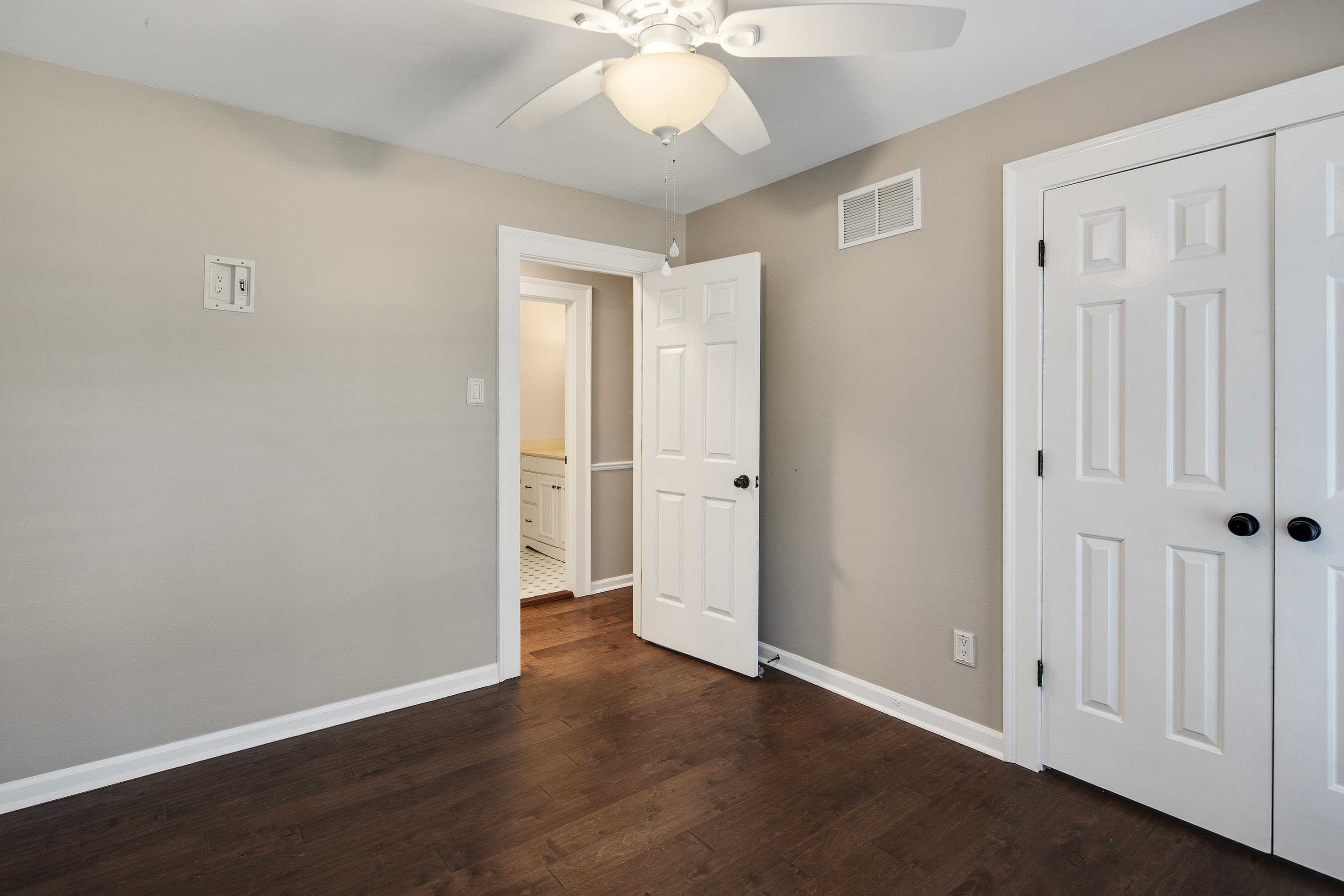 209 East Powell Road Collierville, TN 38017 - Photo 25 of 33 Gallery Image 25