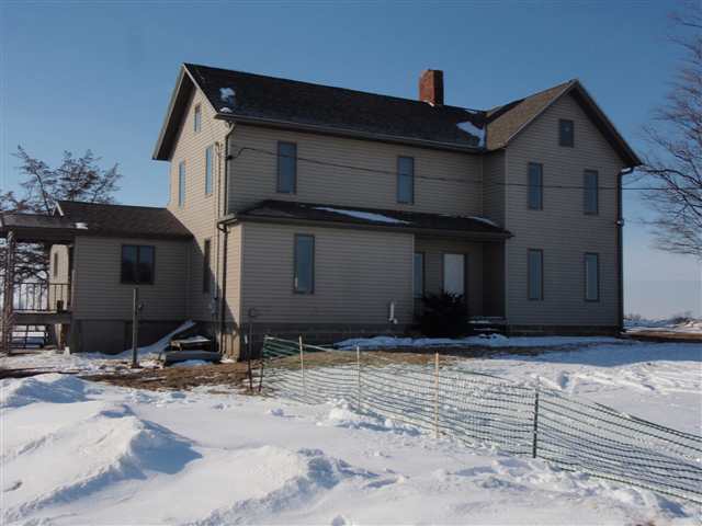 19253 Hazel Road Morrison, IL 61270 - Photo 1 of 10