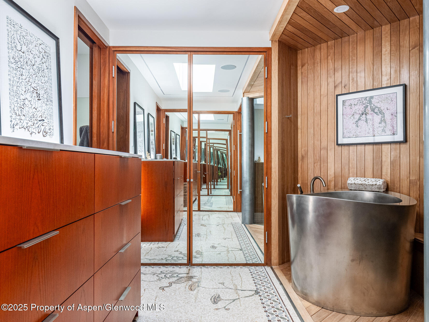 1440 Crystal Lake Road Aspen, CO 81611 - Photo 14 of 44 Primary Suite