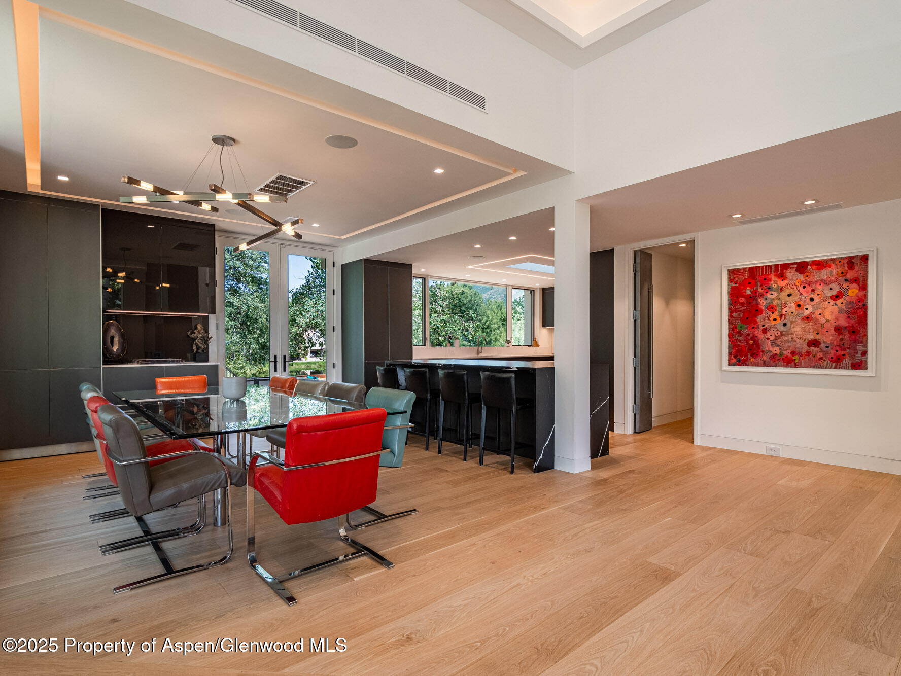 1440 Crystal Lake Road Aspen, CO 81611 - Photo 5 of 44 Dining & Kitchen