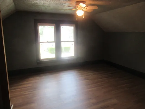 $149,900 | 202 East Park Street, Harvard, IL 60033