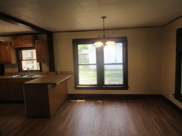 $149,900 | 202 East Park Street, Harvard, IL 60033