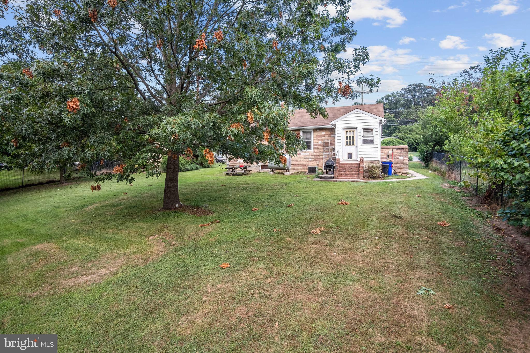 10289 Stansfield Road Laurel, MD 20723 - Photo 6 of 41 Gallery Image 6