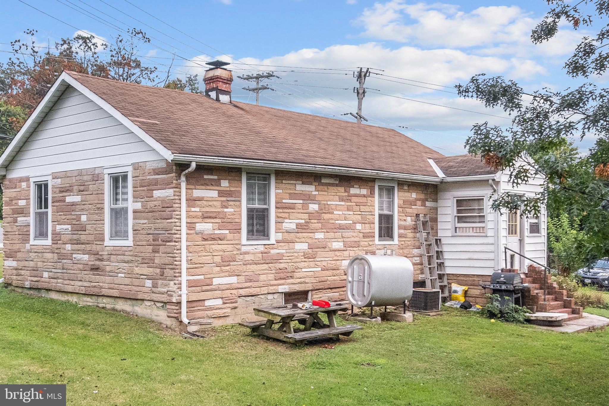 10289 Stansfield Road Laurel, MD 20723 - Photo 10 of 41 Gallery Image 10