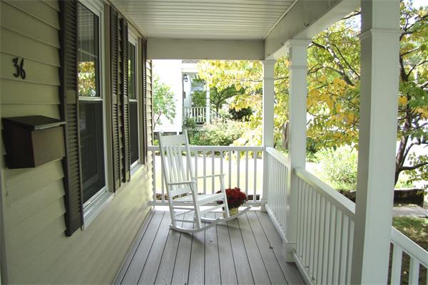 36 Federal Street Reading, MA 01867 - Photo 3 of 23 Gallery Image 3