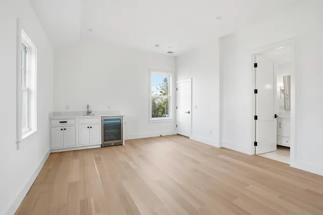 $3,499,000 | 35 Mt Aldworth Road, Vineyard Haven, MA 02568