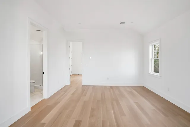 $3,499,000 | 35 Mt Aldworth Road, Vineyard Haven, MA 02568