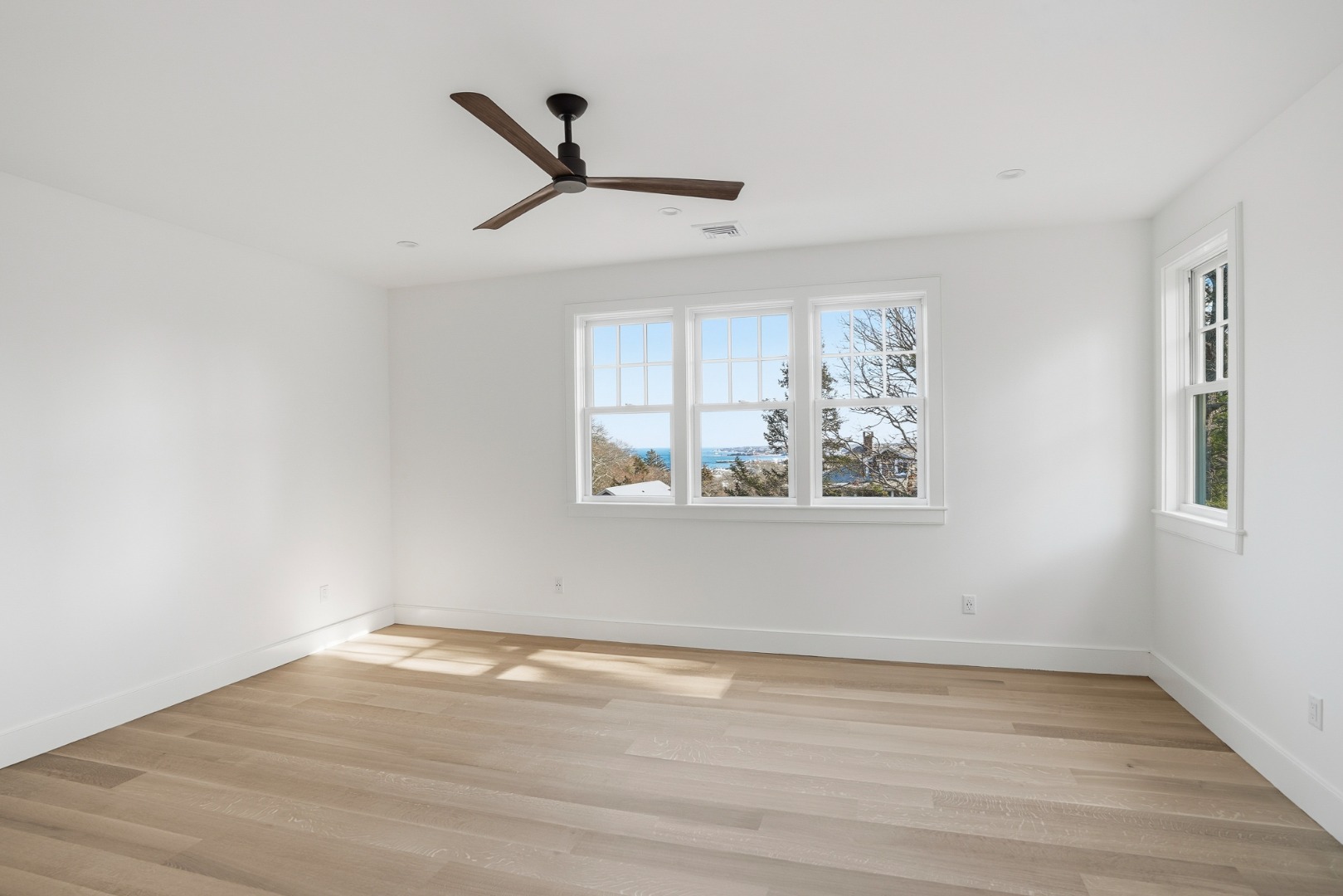 35 Mt Aldworth Road Vineyard Haven, MA 02568 - Photo 25 of 41