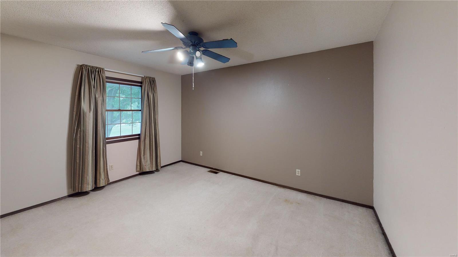 712 Cheshire Road Troy, IL 62294 - Photo 34 of 45 Gallery Image 34