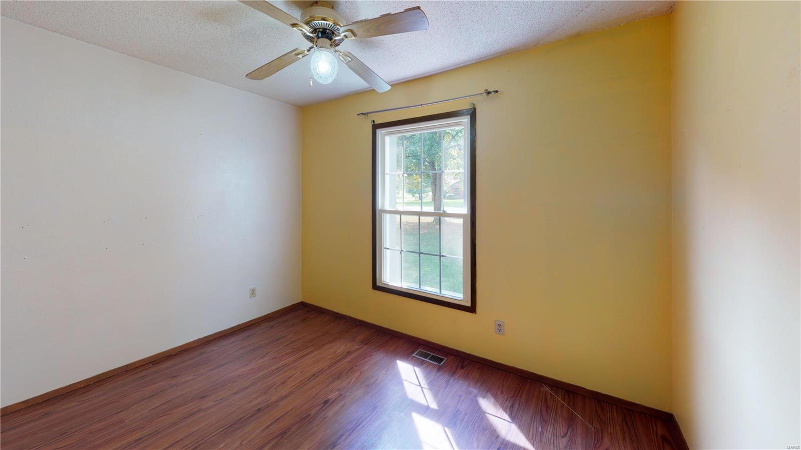 712 Cheshire Road Troy, IL 62294 - Photo 36 of 45 Gallery Image 36