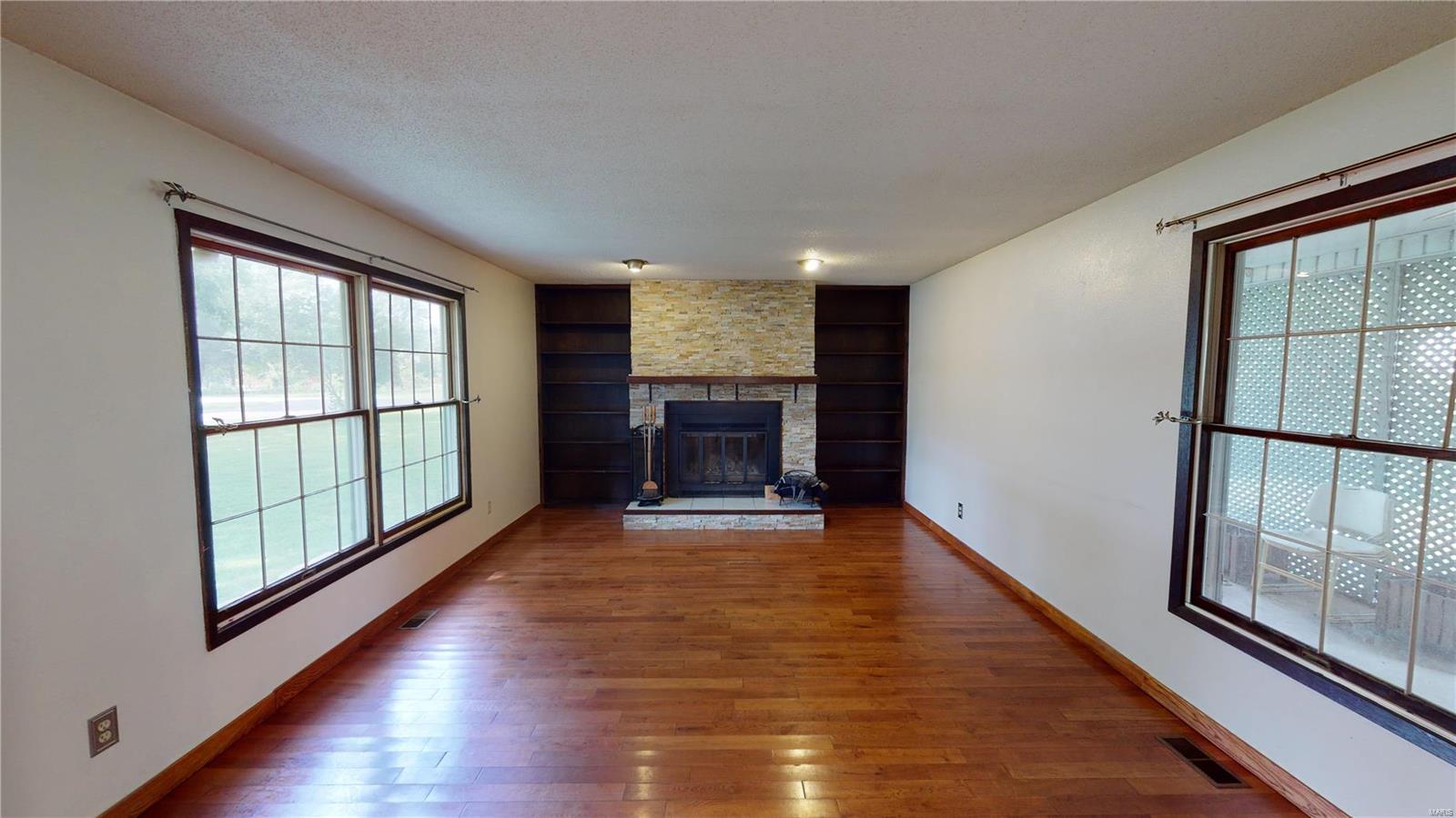 712 Cheshire Road Troy, IL 62294 - Photo 8 of 45 Gallery Image 8
