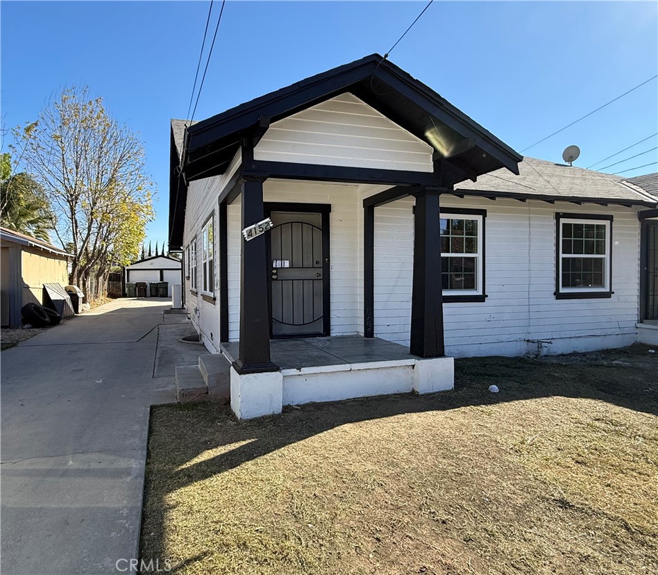 4152 Locust Street Riverside, CA 92501 - Photo 2 of 9