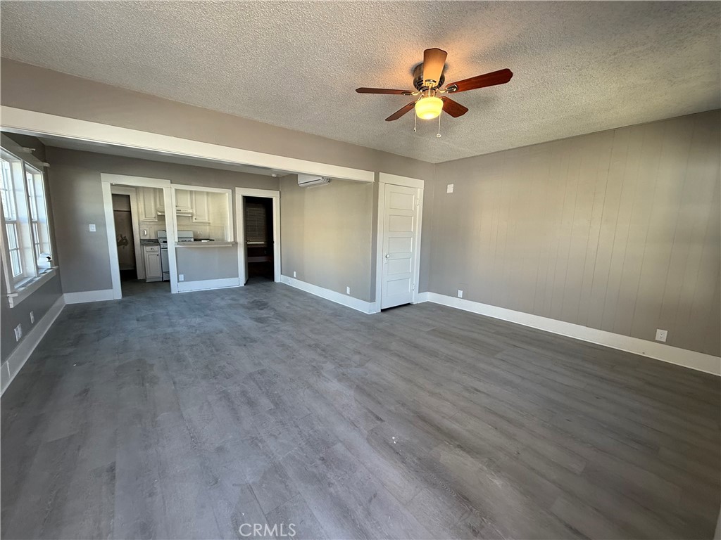 4152 Locust Street Riverside, CA 92501 - Photo 3 of 9